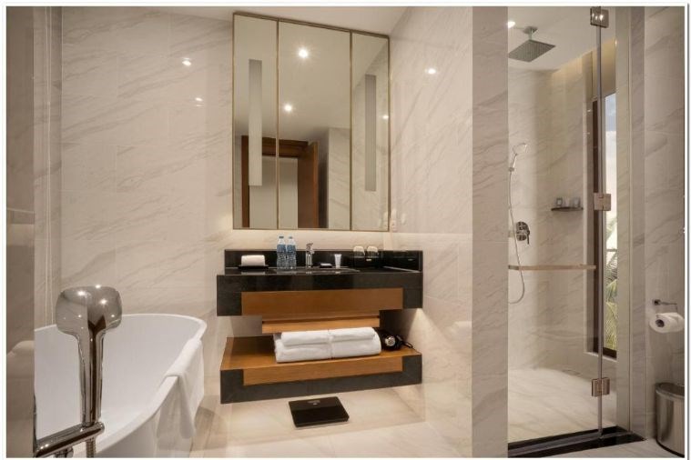 Lake Side Villa 4 Bedroom